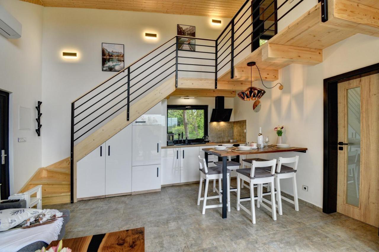 Riverside Cabin 多乌德莱比 外观 照片