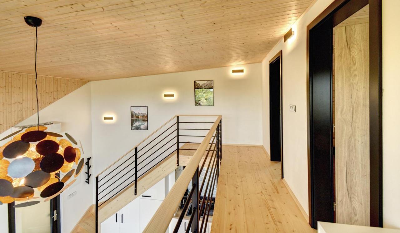 Riverside Cabin 多乌德莱比 外观 照片